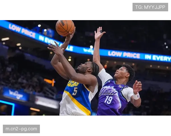 爵士多点开花应对追分压力 关键时刻总有人回应彰显韧性